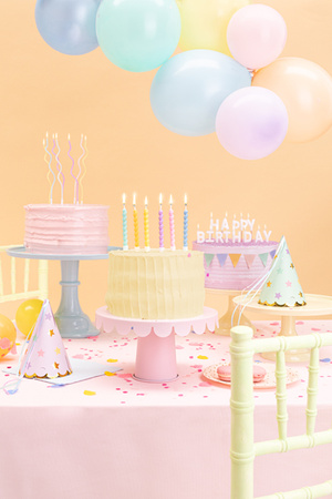 Świeczki urodzinowe Happy Birthday, 2.5 cm, biały (1 op. / 13 szt.)