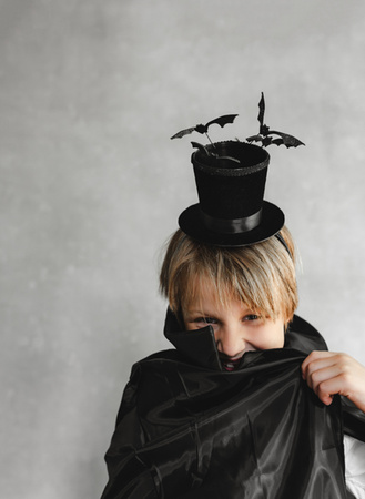 Opaska Cylinder z Nietoperzami, 19x26 cm, czarny