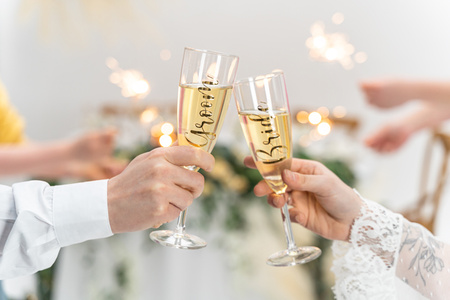 Naklejki na kieliszki ''Bride & Groom'', złoty (1 op. / 2 szt.)