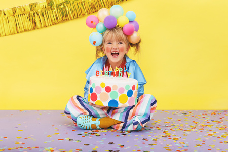 Świeczki urodzinowe Happy Birthday, mix, 2.5cm (1 op. / 13 szt.)