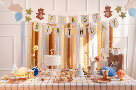 Baner First Birthday z misiami, 2,55 m